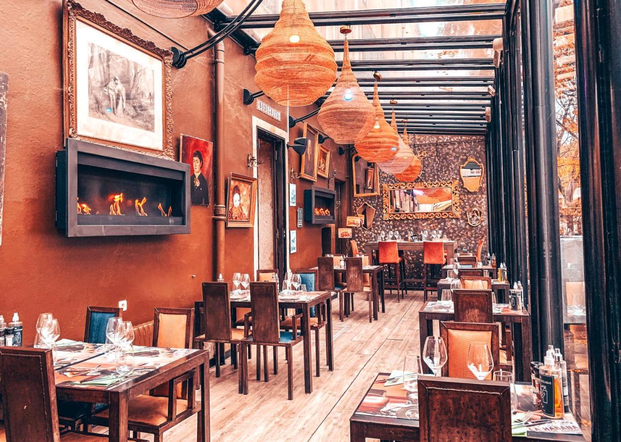 Royal Hotel Nimes Luaran gambar